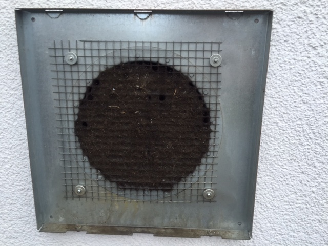 zugesetztes Aussenwandgitter 3